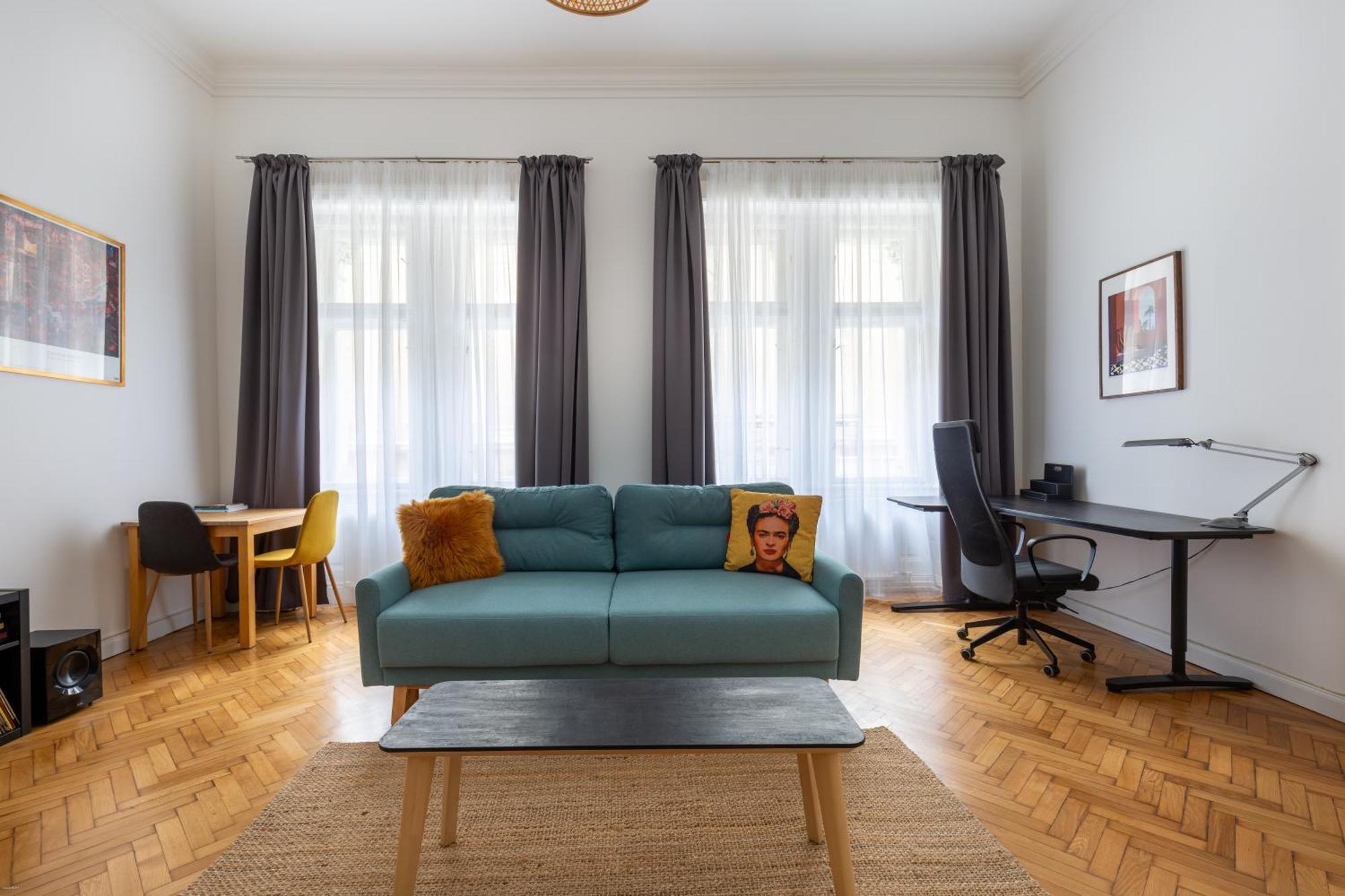 D8 Sphinx Apartman บูดาเปสต์ ภายนอก รูปภาพ